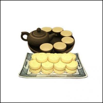 uong-tra-va-an-banh-dau-xanh-nhan-thit