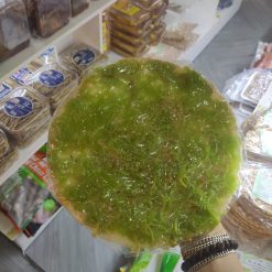 banh-trang-dua-non-vi-la-dua